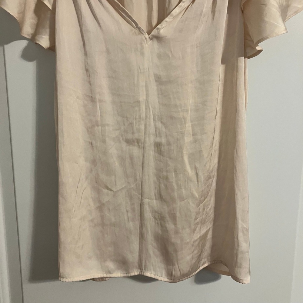 Express silky ruffle v-neck blouse flutter sleeves light peach color Women's S - Picture 5 of 12